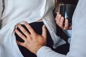 Zpoždění Menstruace Bez Příznaků Těhotenství